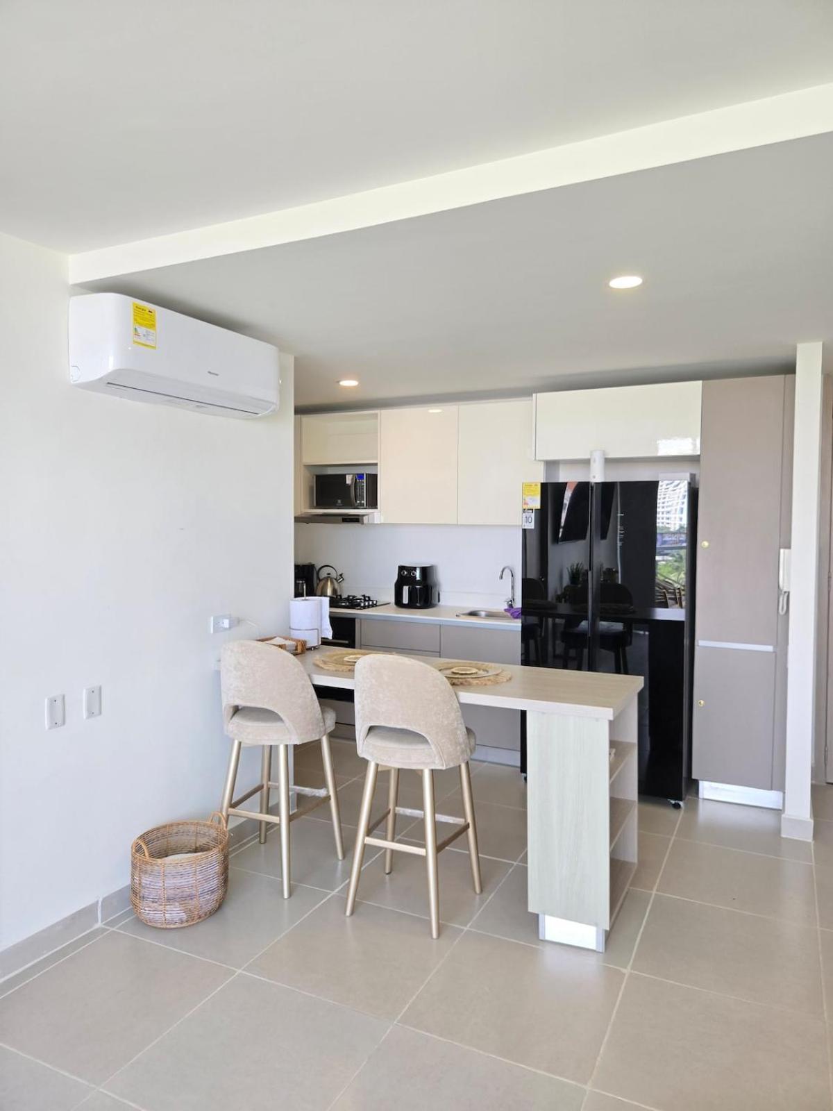 Apartamento Estilo Y Confort En Cartagena, A Pasos Del Mar *
